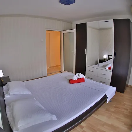 Dream Residence Decebal *